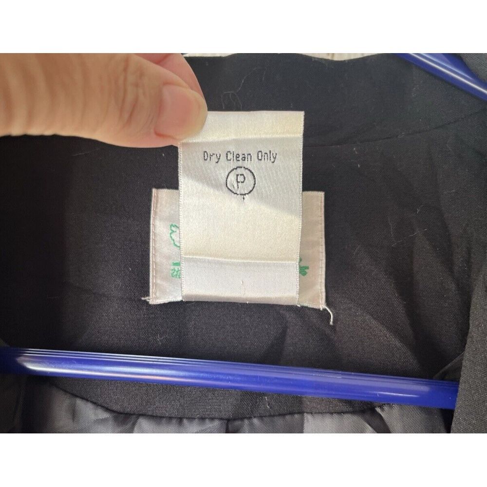 Quacker Factory Black Blazer with All Over Embroidered Zebra Small‎ - Picture 4 of 5